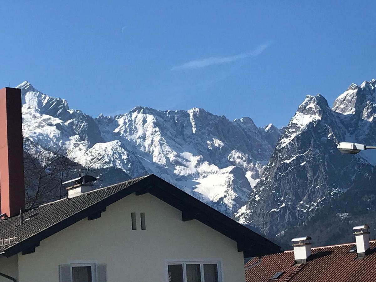 Ferienhaus Butterfly Garmisch-Partenkirchen Exterior photo